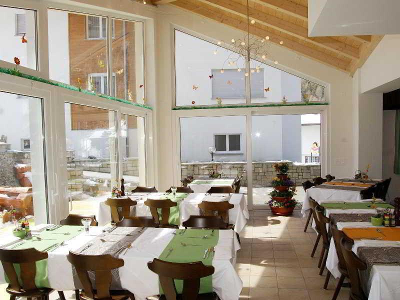 Hotel Baergsunnu ساس-غروند المظهر الخارجي الصورة